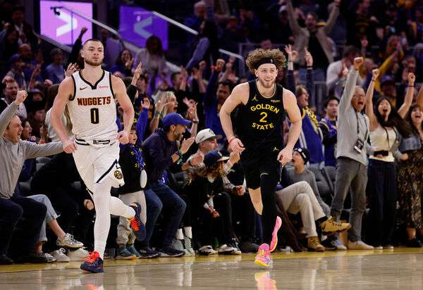 约基奇35+20+12超级三双徒劳 残阵勇士末节20-2逆转掘金